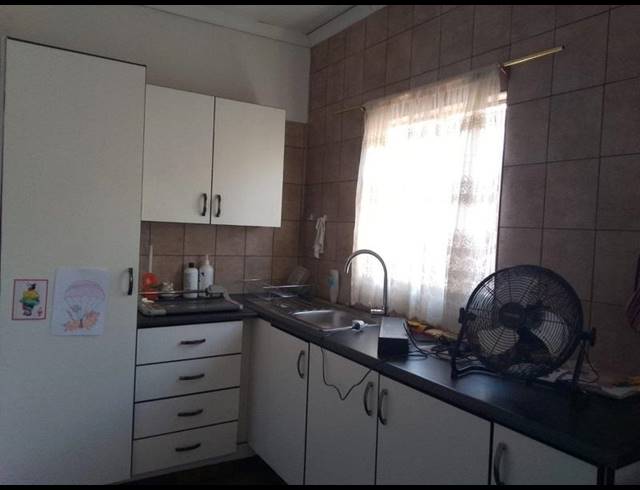 BUSINESS FOR SALE IN VANDERBIJLPARK CW 2